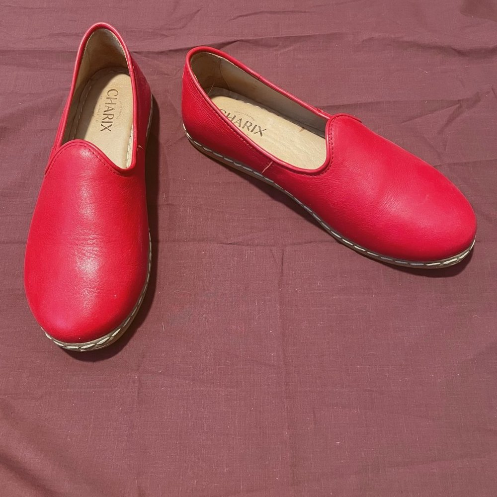 Charix Size 38 (US 8) Classics Slip On Shoe in Red